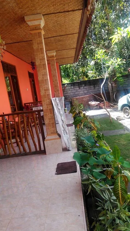 Made Roejas Homestay Uluwatu