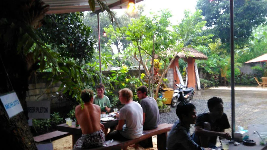 Made Roejas Homestay Uluwatu